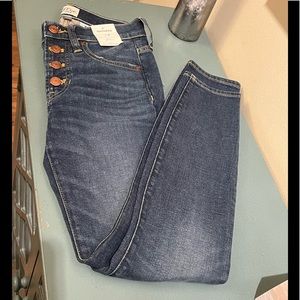 NWT J. Crew 9" High-Rise Toothpick Jean in Litchfield Watch- SZ 24 👖